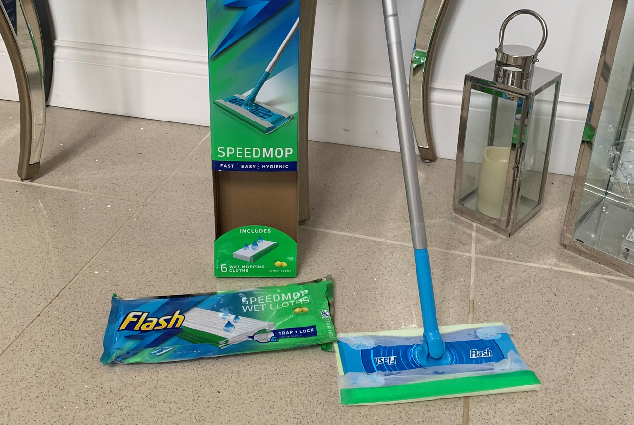 Flash Speed Mop Cleaning